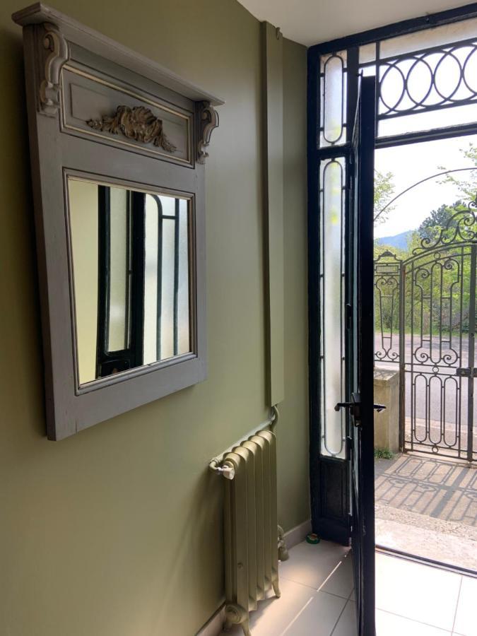 Le Clos De L'Eglise - Ines Giverny Bagian luar foto