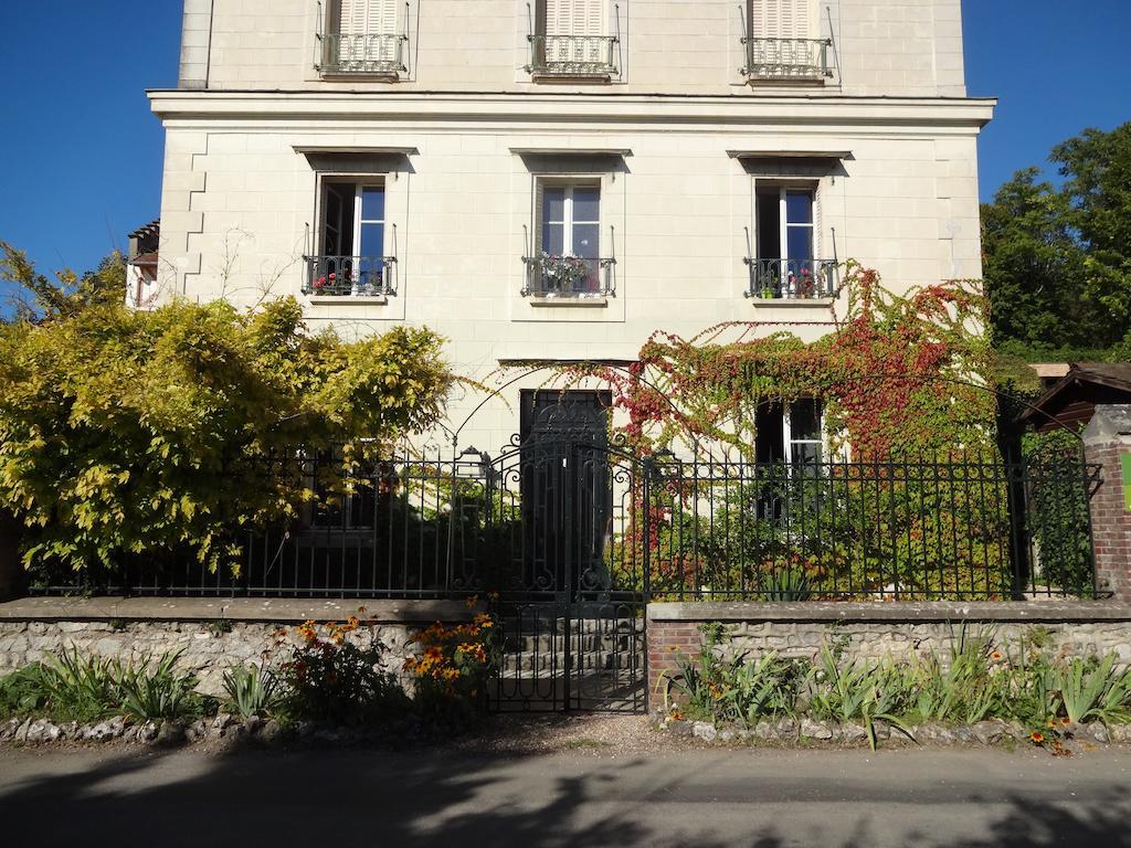 Le Clos De L'Eglise - Ines Giverny Bagian luar foto